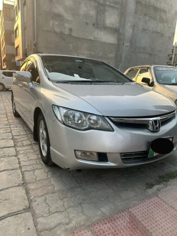 honda-civic-vti-model-2011-big-6
