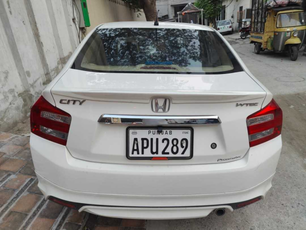 honda-city-12l-cvt-big-7