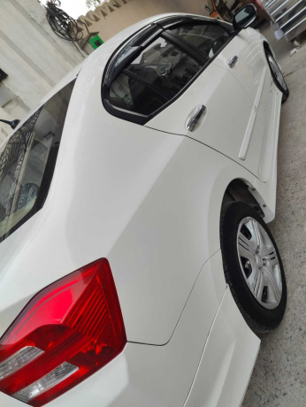 honda-city-12l-cvt-big-0