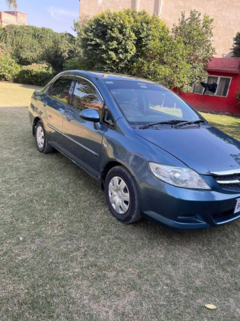 honda-city-12l-mt-big-4