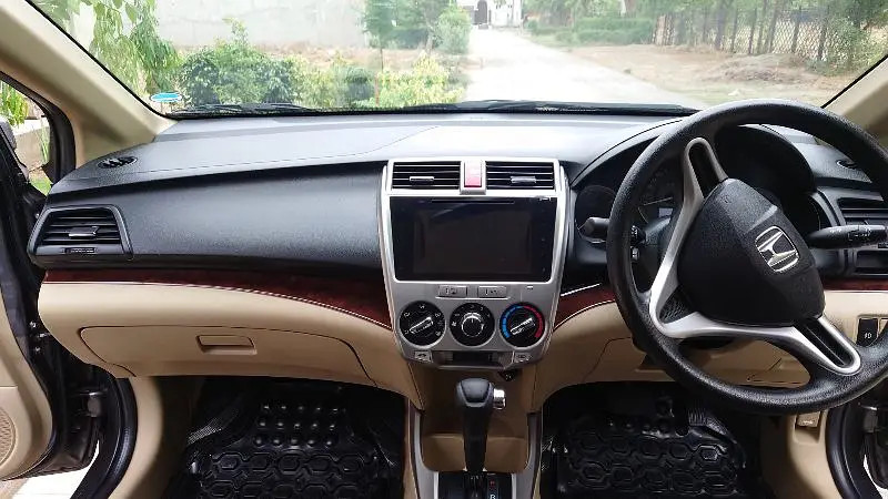 honda-city-aspire15-automatic-2018-big-4