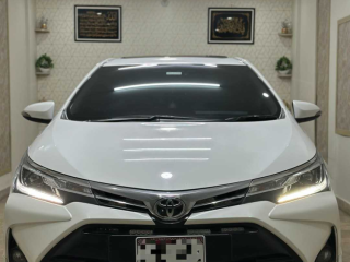 toyota-corolla-altis-x-cvt-i-18