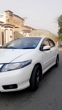 honda-city-12l-cvt-big-6