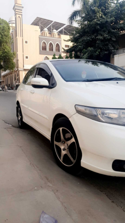 honda-city-12l-cvt-big-1
