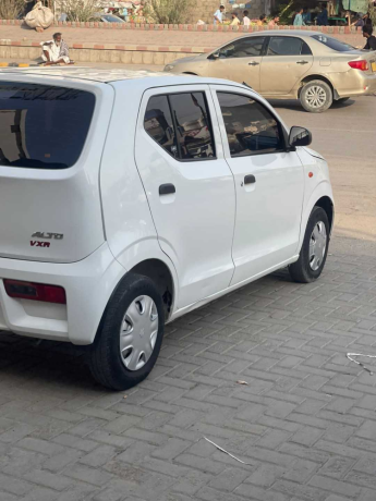 suzuki-alto-vxr-big-5