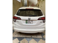honda-vezel-z-small-4