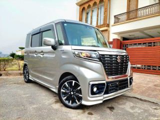 suzuki-spacia