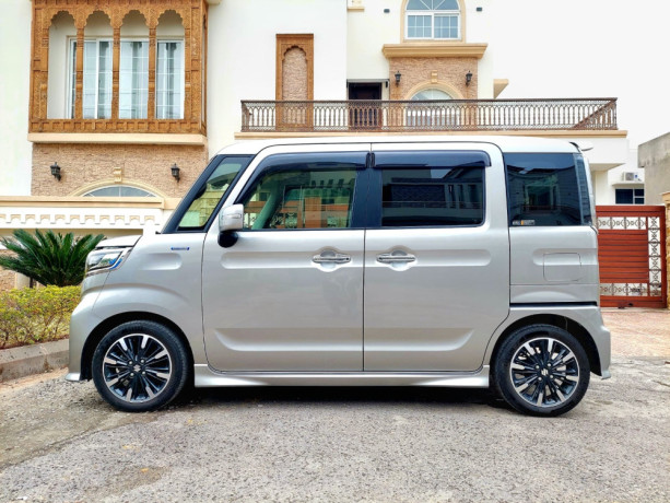 suzuki-spacia-big-3