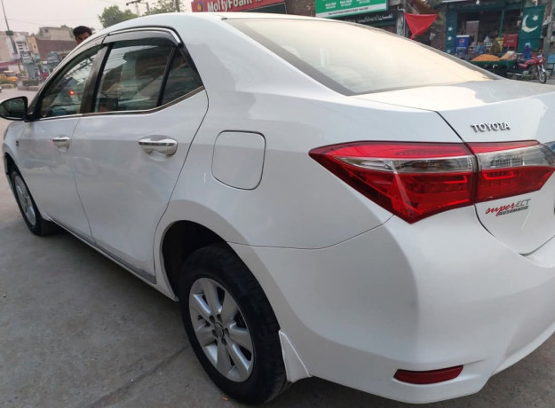 toyota-corolla-altis-16-x-cvt-i-big-8