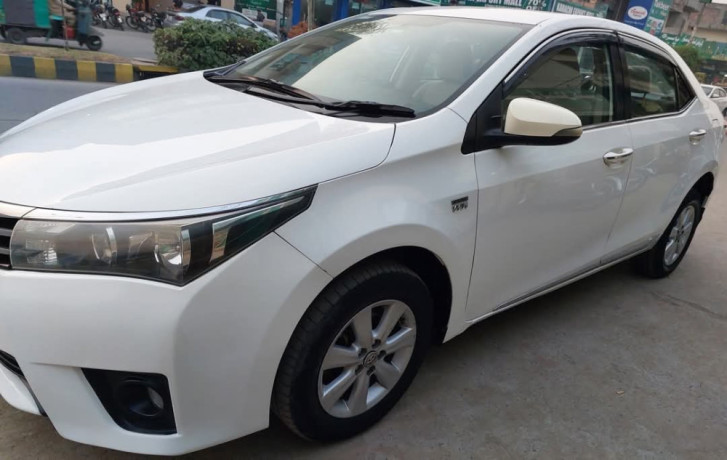 toyota-corolla-altis-16-x-cvt-i-big-3
