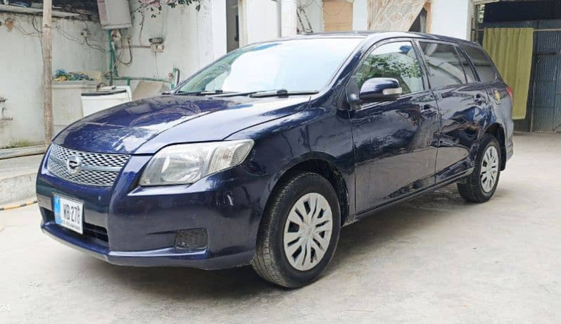 toyota-corolla-fielder-s-big-1