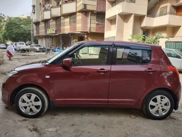 suzuki-swift-2015-big-2