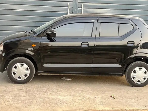 suzuki-alto-vxl-ags-2025-bank-leased-big-4