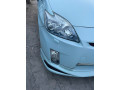 toyota-prius-alpha-g-small-5
