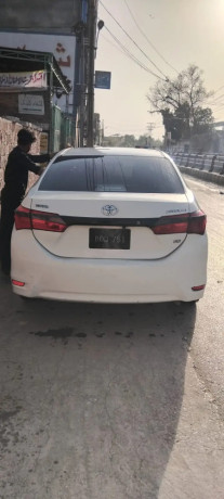 toyota-corolla-xli-2015-big-1