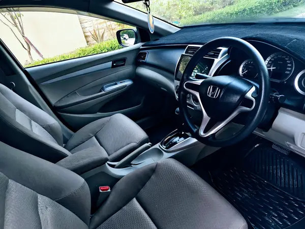 honda-city-ivtec-prosmatic-model-2019-b2b-original-silver-only-36000-big-8