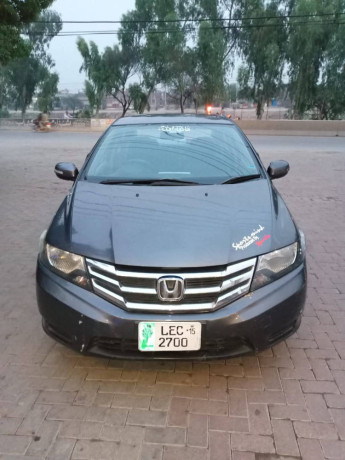 honda-city-12l-mt-big-0