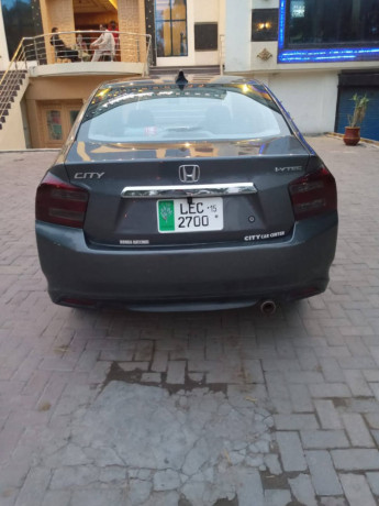 honda-city-12l-mt-big-1