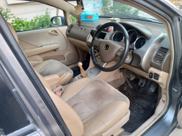 honda-city-12l-mt-big-7