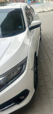 honda-civic-oriel-big-2