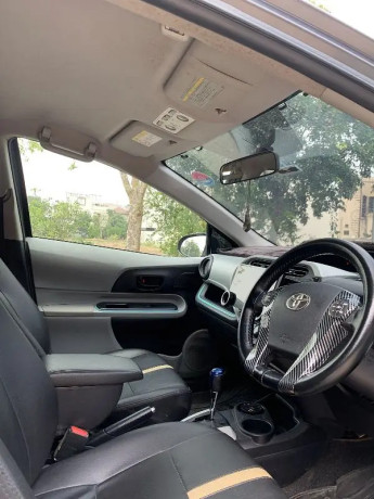 toyota-aqua-20132017-full-option-push-start-big-1