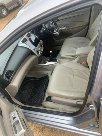 honda-city-ivtec-2019-big-2