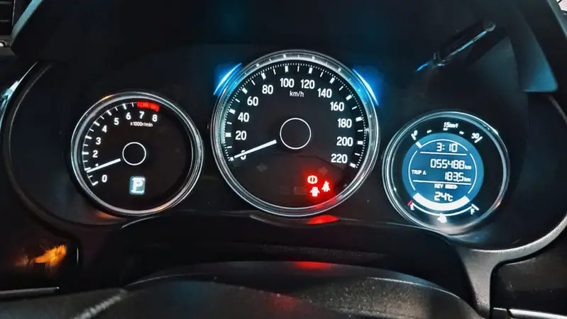 honda-city-15l-aspire-cvt-2022-big-3