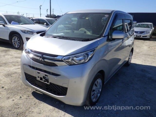 mitsubishi-ek-wagon-m-2021-big-7