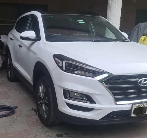 hyundai-tucson-awd-big-1