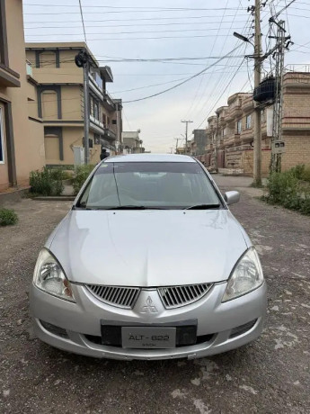 mitsubishi-lancer-2006-automatic-big-9