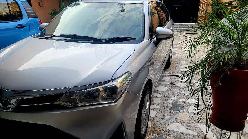toyota-corolla-fielder-hybrid-ex-big-3