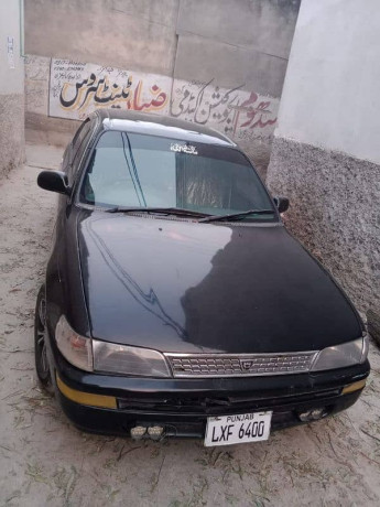 toyota-corolla-big-0