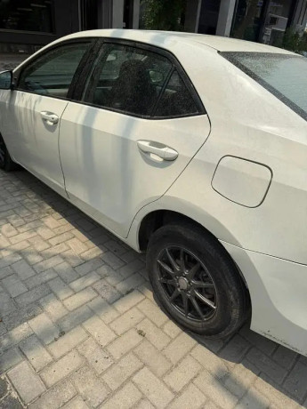 toyota-corolla-xli-big-2