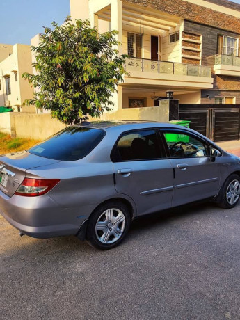 honda-city-12l-mt-big-2