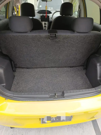 toyota-vitz-bs-edition-10-2010-automatic-unique-color-big-8