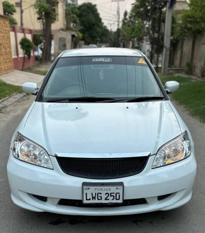honda-civic-oriel-big-0