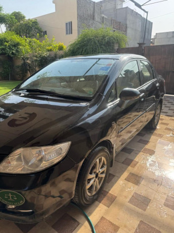 honda-city-12l-mt-big-1
