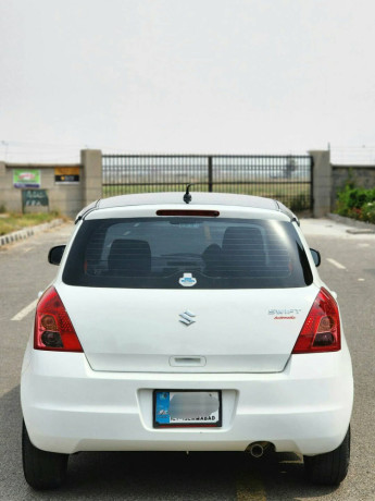 suzuki-swift-gl-cvt-big-1