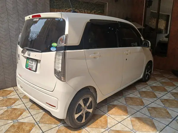 honda-n-wgn-custom-big-2