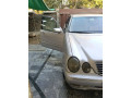 mercedes-benz-e-class-estate-e-200-small-6