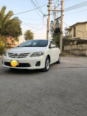 toyota-corolla-xli-2011-big-0