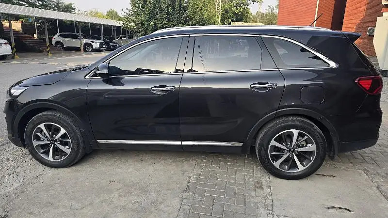 kia-sorento-2021-24-fwd-big-2