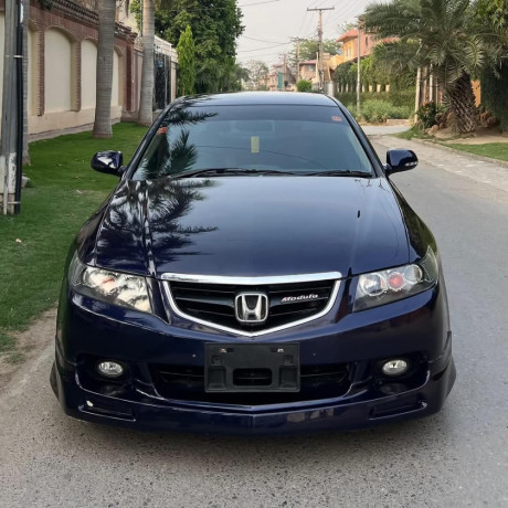 honda-accord-15l-vtec-turbo-big-0