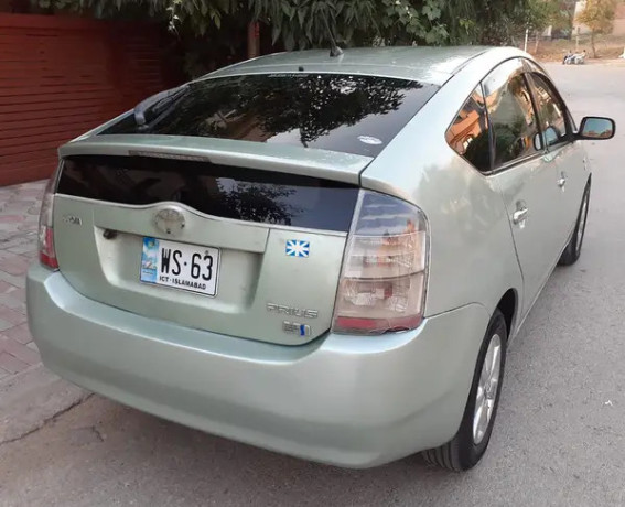 toyota-prius-g-touring-selection-15-2007-big-1