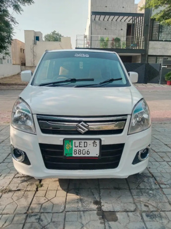 suzuki-wagnor-vxr-2015-big-0