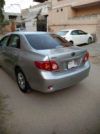 toyota-corolla-altis-x-cvt-i-18-big-1