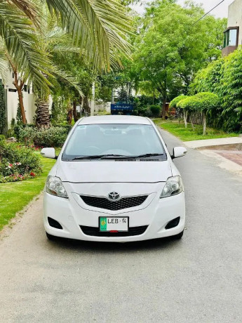 toyota-belta-g-13-big-2