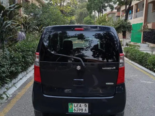 suzuki-wagon-r-fx-2015
