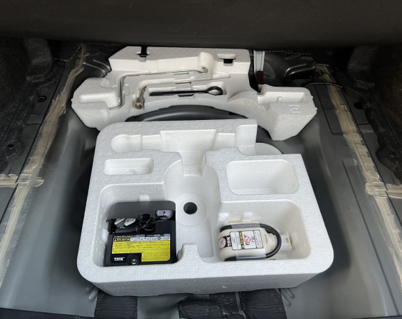 toyota-corolla-axio-wxb-big-7