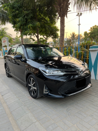 toyota-corolla-axio-wxb-big-0